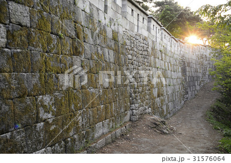 建築 ソウル城郭 城壁 31576064
