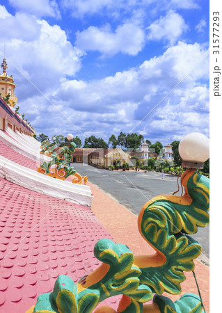 ベトナム　タイニン省　カオダイ教寺院 31577293