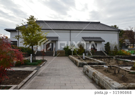 蓬左文庫（徳川園／愛知県名古屋市東区徳川町） 31590868