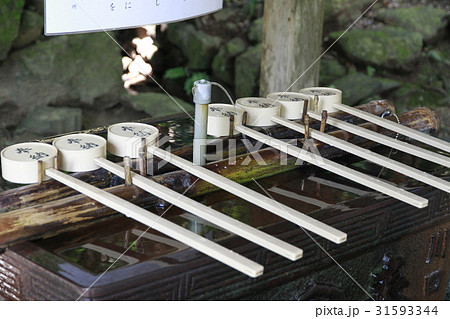 寺社のひしゃく 31593344