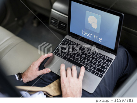 Hands Laptop Chat Conversation Bubble Graphic 31597283