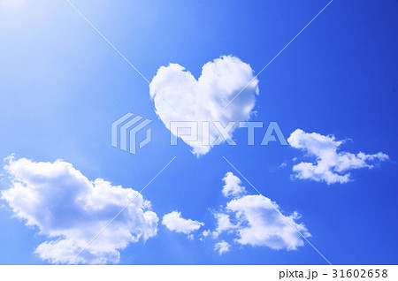 ハートの雲 31602658