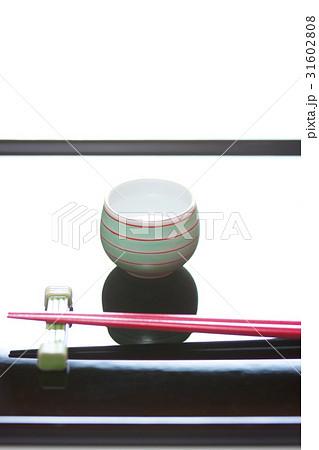 箸とお猪口 31602808