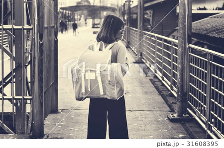 Woman Travel Trip Wanderlust Summer Vacation Holiday Woman Travel Trip Wanderlust Summer Vacation Holiday 31608395