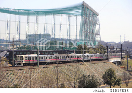 ［KO］京王相模原線9030系（区間急行：都営新宿線直通） 31617858