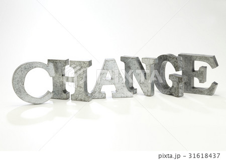 CHANGE/金属製の文字 31618437