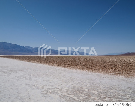 Badwater Basin in Death Valley 31619060