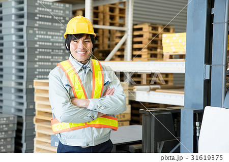 ビジネスイメージ　物流　倉庫 31619375