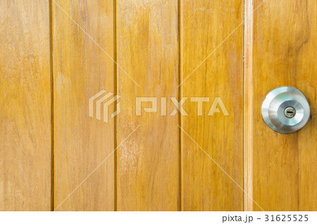 door knob wood backgrond , basic wood door door knob wood backgrond , basic wood door 31625525