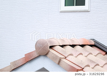 瓦屋根 (住宅 住まい マイホーム 南欧風 プロバンス風 アイアン ヨーロピアン) 瓦屋根 (住宅 住まい マイホーム 南欧風 プロバンス風 アイアン ヨーロピアン) 31629296