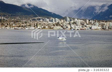 North Vancouver from Stanley Park 31630322