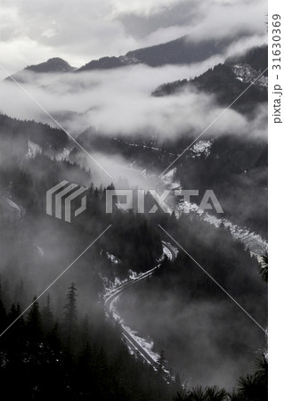 Mountains British Columbia Canada 31630369