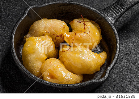 えびのマヨネーズ和え　Mayonnaise sauce of  shrimp fritters 31631839