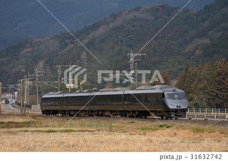 787系特急にちりん4両 31632742