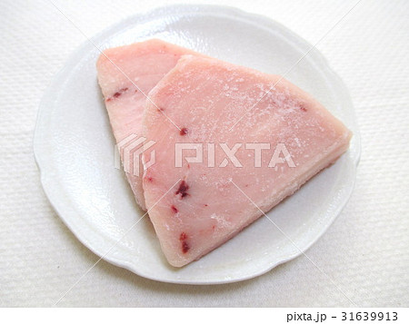 冷凍したメカジキ切り身 冷凍したメカジキ切り身 31639913