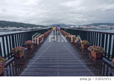 雨後 雨上がり 雨上り 31642451