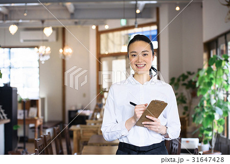 カフェスタッフ カフェスタッフ 31647428