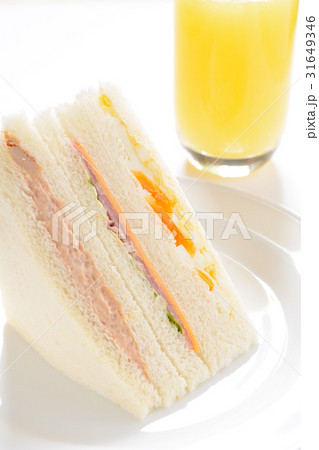 おいしいミックスサンドのモーニング おいしいミックスサンドのモーニング 31649346