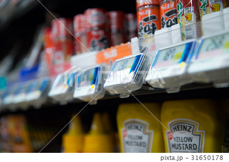 香辛料　スパイス　こしょう　スーパーマーケット、スーパー、食材売り場、お店、デパート 31650178