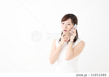 スマートフォン・女性 31651089