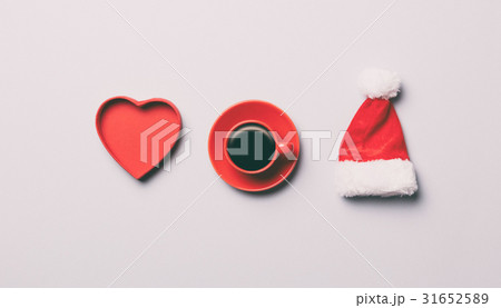 offee and Santa Claus hat with heart shape 31652589