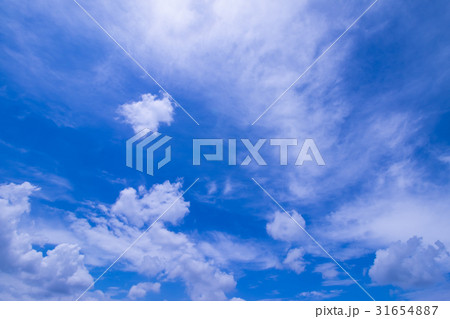 6月の空と雲 (3:2) 6月の空と雲 (3:2) 31654887