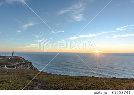 夕焼けのロカ岬 - ポルトガル 31658741