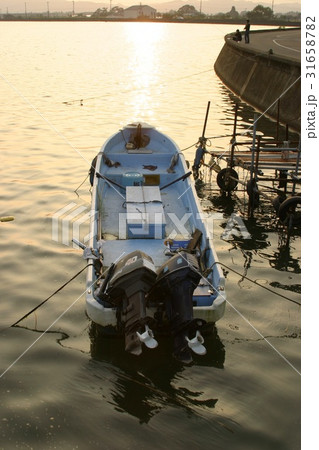 黄昏の漁村 黄昏の漁村 31658782