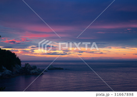 江原道 夕焼け 海 31667898