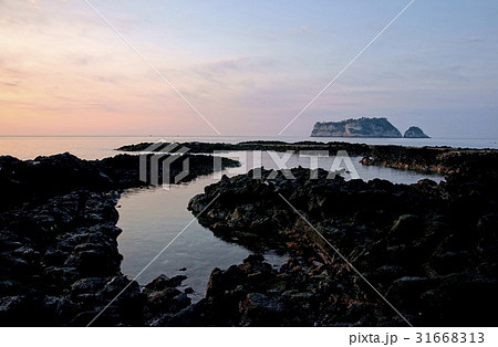 夕焼け 虎島 島 31668313