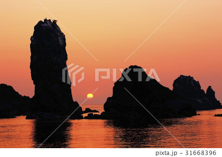 夕焼け 海 ソプチコジ 31668396