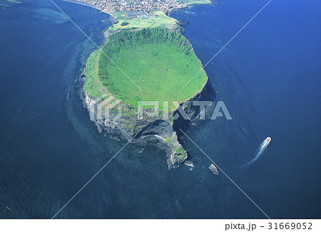 西帰浦市 城山日出峰 世界文化遺産 31669052