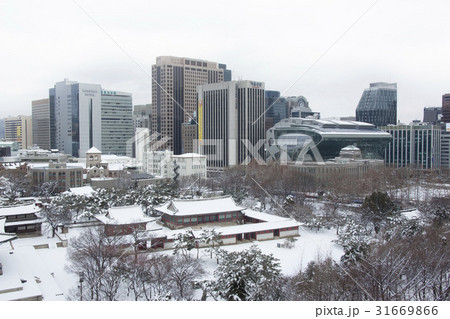 徳寿宮 ドクフン前 ソウル 31669866