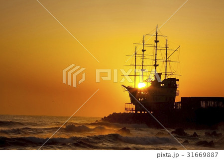 夕焼け 海 韓国 31669887