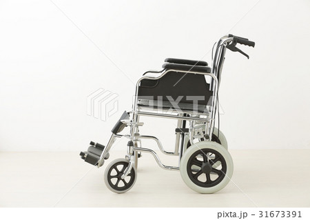 車椅子 車椅子 31673391