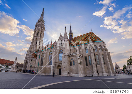 Matthias Church when sunset, Budapest, Hungary Matthias Church when sunset, Budapest, Hungary 31673746