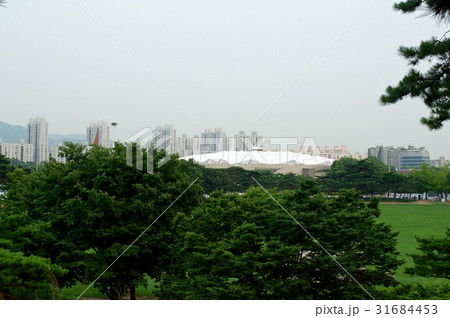 Olympic park in Seoul in summer, South Korea Olympic park in Seoul in summer, South Korea 31684453