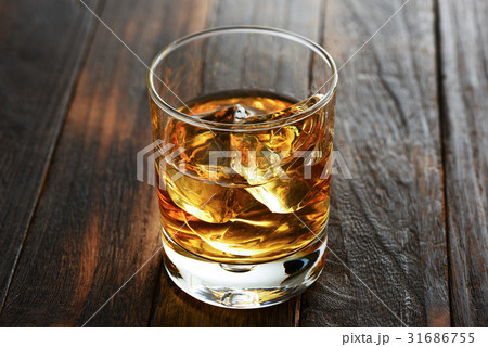 ウイスキー 31686755