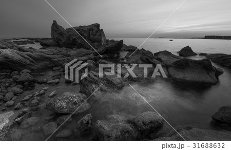 葉山の海の水鏡 31688632