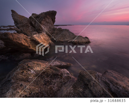 葉山の海の水鏡 葉山の海の水鏡 31688635