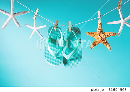 Summer theme with sandals and starfish 31694963