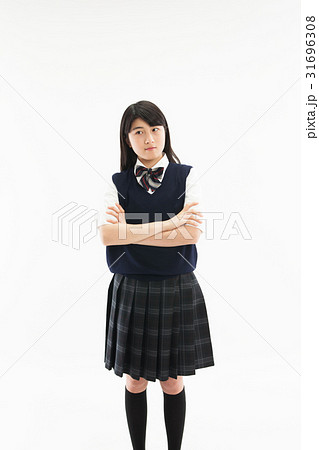 中学生 制服 腕組み 中学生 制服 腕組み 31696308
