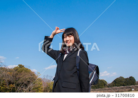 中学生 制服　登校　下校　空 31700810
