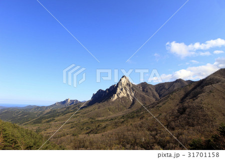 江原道 雪岳山 蔚山岩 31701158