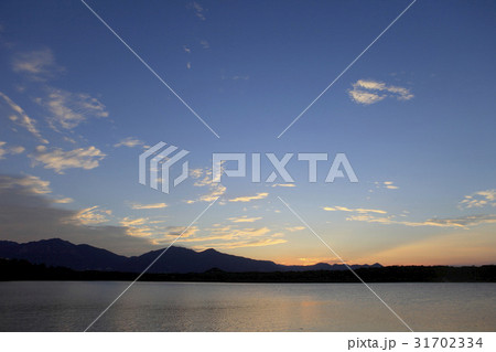夕焼け 束草市 永郎湖 31702334