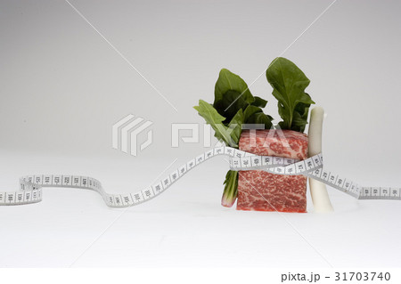 ほうれん草 食べ物 フード 31703740