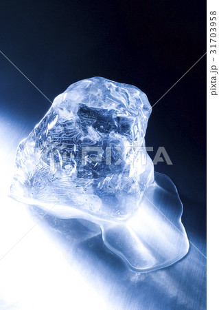 氷 涼しさ クローズアップ 31703958