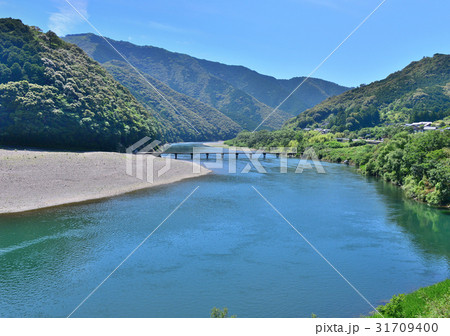 四万十川岩間沈下橋-37554 四万十川岩間沈下橋-37554 31709400