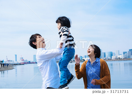 ファミリー　お出かけ 31713731