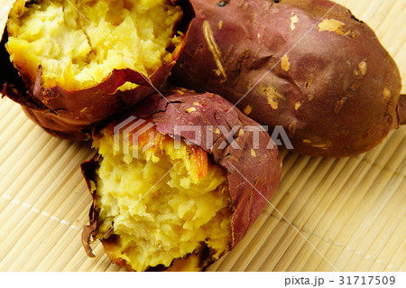 焼芋 焼芋 31717509